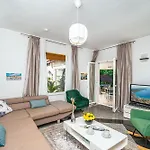 Modern Spacious Villa, 36 Sqm Pool, 70m To - Mediteran Trogir