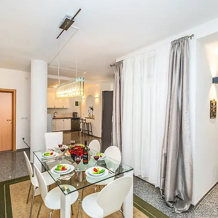 Modern Spacious Villa, 36 Sqm Pool, 70m To - Mediteran * Trogir