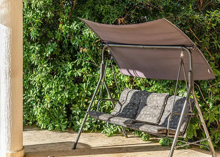 Modern Spacious Villa, 36 Sqm Pool, 70m To - Mediteran 别墅 *